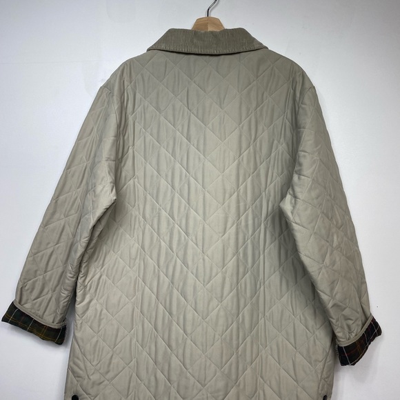 Barbour Eskdale Jacket - Picture 2 of 3